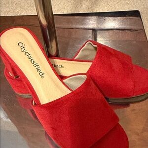 Cityclassified Red Suede Open-Toe Slide Mules